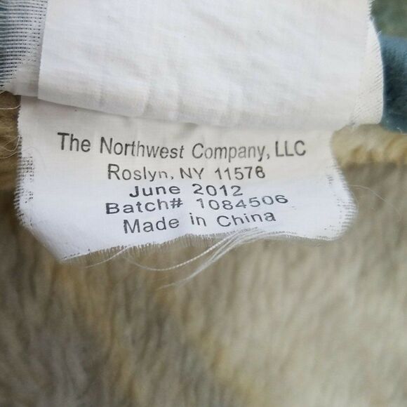 James Hautman Yellow Labrador Retriever Fleece Throw Blanket Northwest Co Puppy - Picture 7 of 9